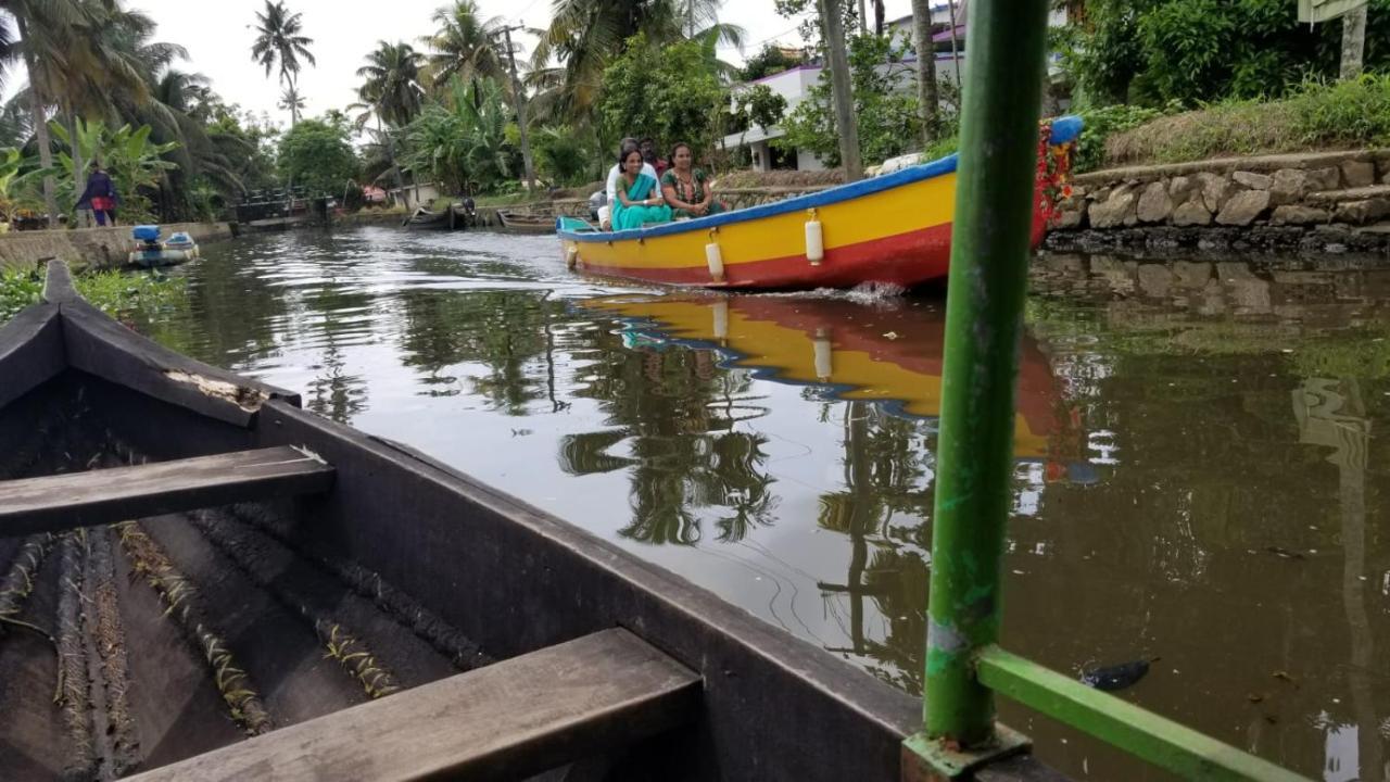 Apartament Blues Alappuzha Zewnętrze zdjęcie